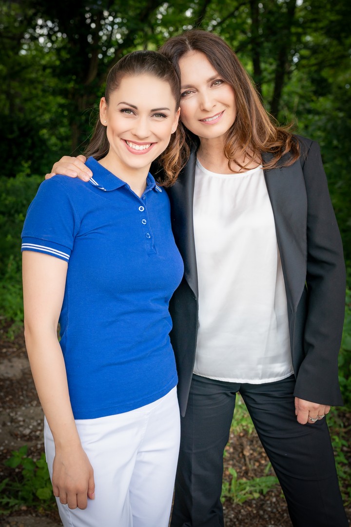 Nemocnica - Dominika Žiaranová a Henrieta Mičkovicová